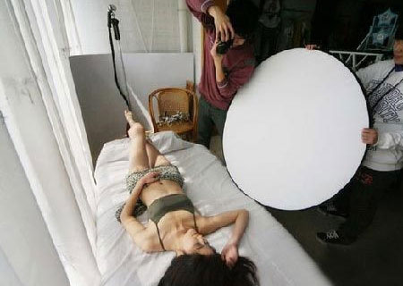 ʵ�Ĵ�ѧ����Ů���Ա�ģ�ض��ľ�����ͼ��