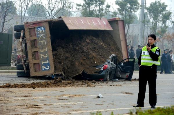 �Ϸʶ���������ѹ��γ� ����5�γ�����ͼ��